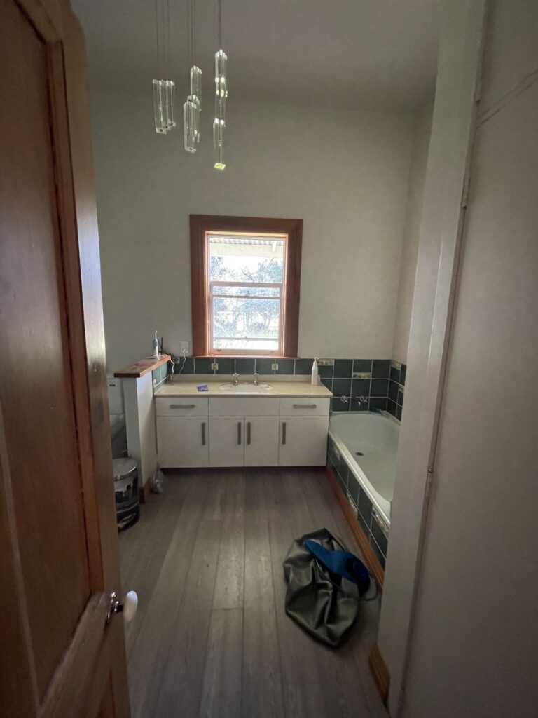 Villa bathroom before renovation