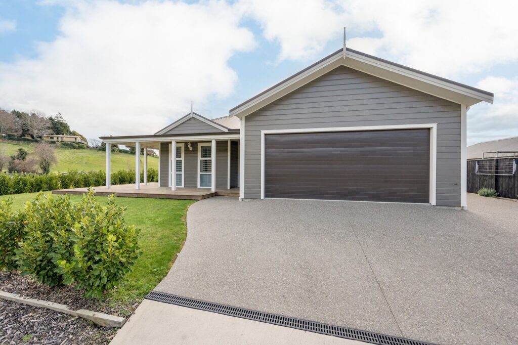 Cupola Crescent home with double garage and driveway